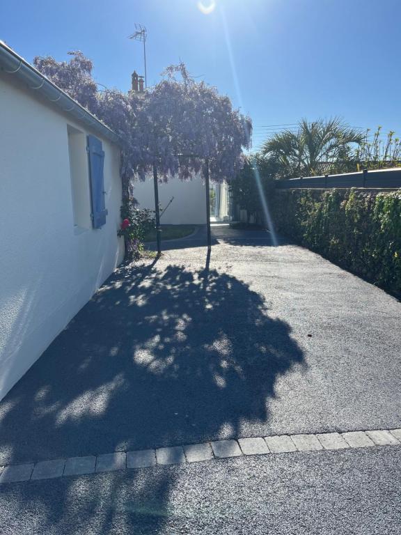 Petite maison de vacances Les Moutiers - Housity