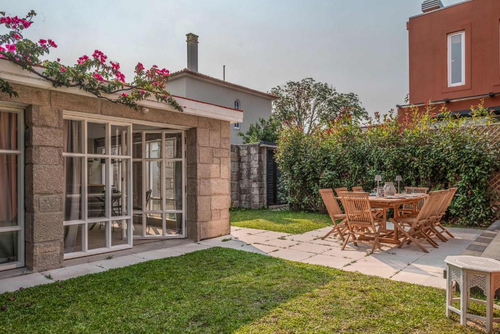 Liiiving in Porto - Foz Garden House - 4 bdr