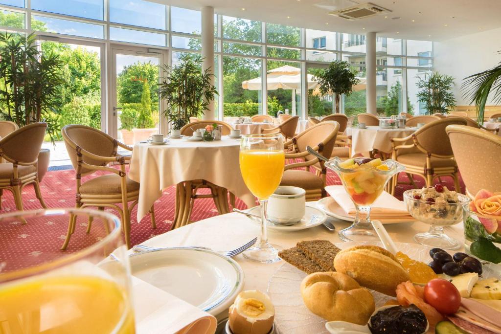 New Living Home Residenzhotel Hamburg - Resim 7