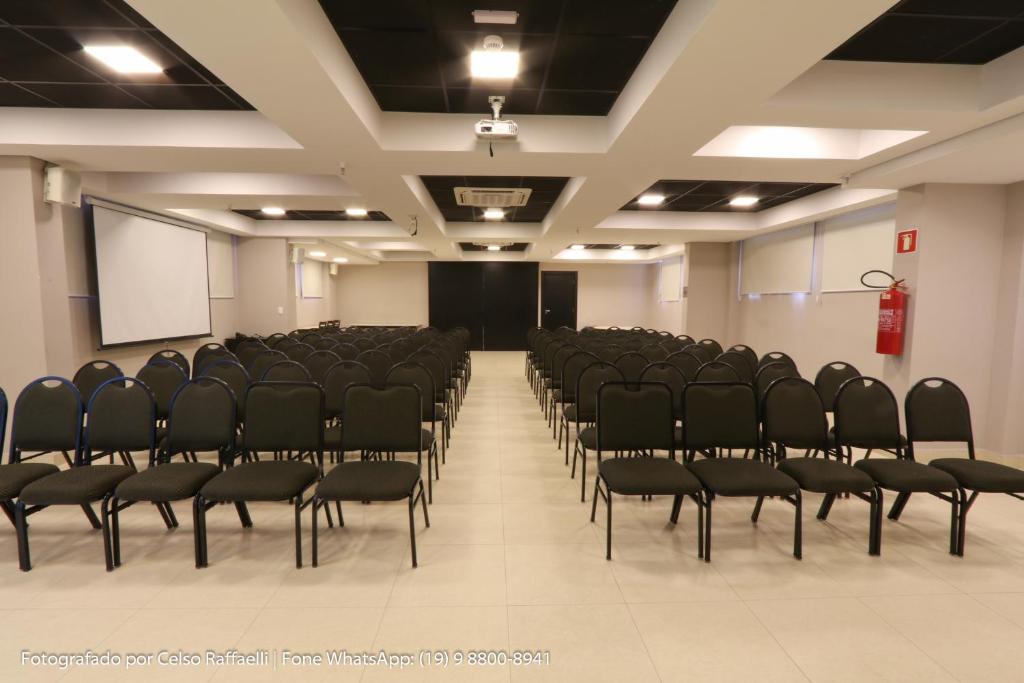 Konferenční prostory v ubytování Occitano Apart Hotel