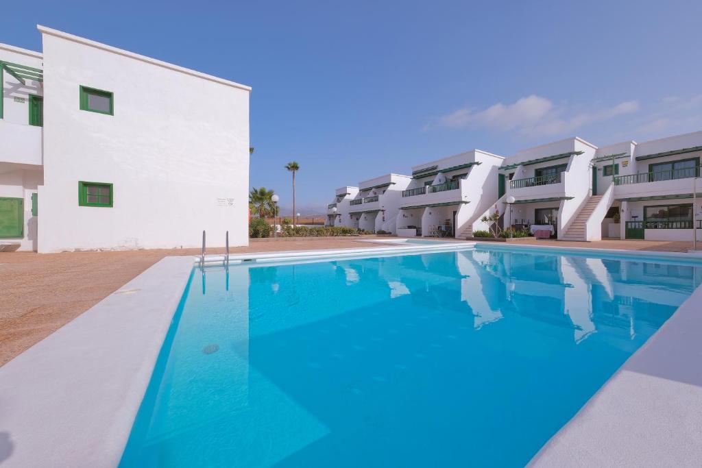 Suite Cozy Relax - Pool and 400 M to the Beach By Lanzarote Vacation Homes