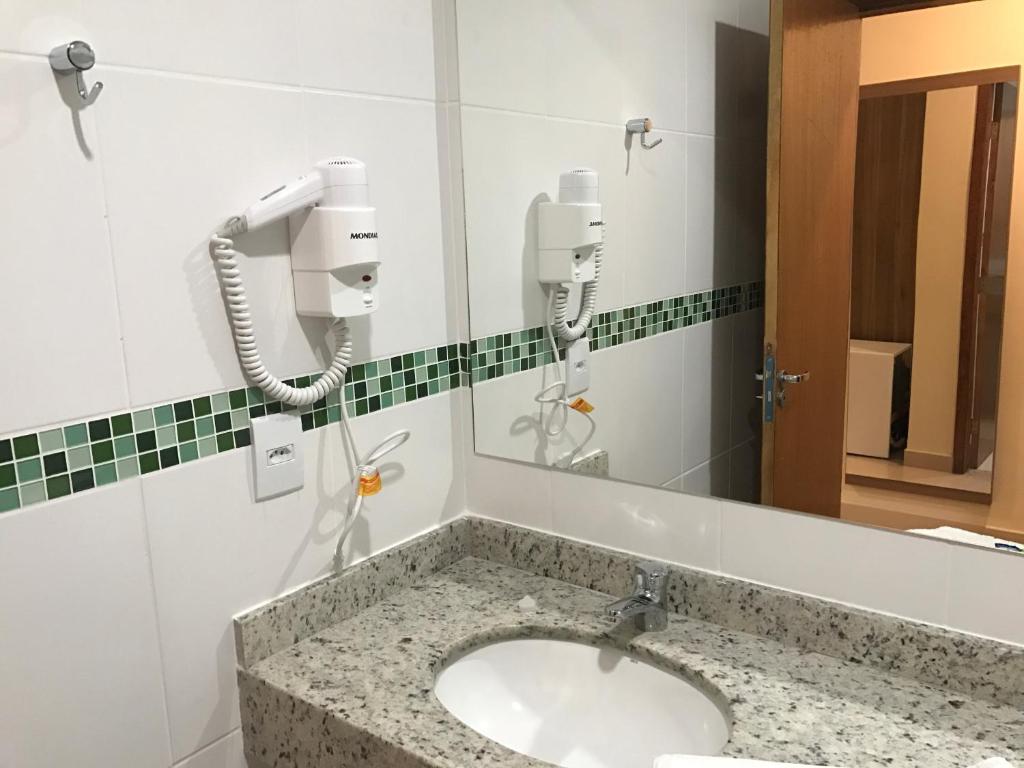 Resende Inn