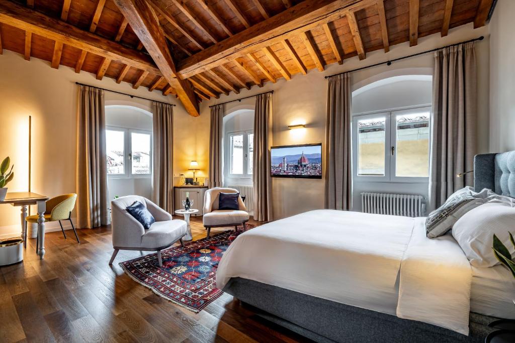 Le Torri by Dimora Collection - Penthouse Suites with Medieval Tower Views - Adults Only