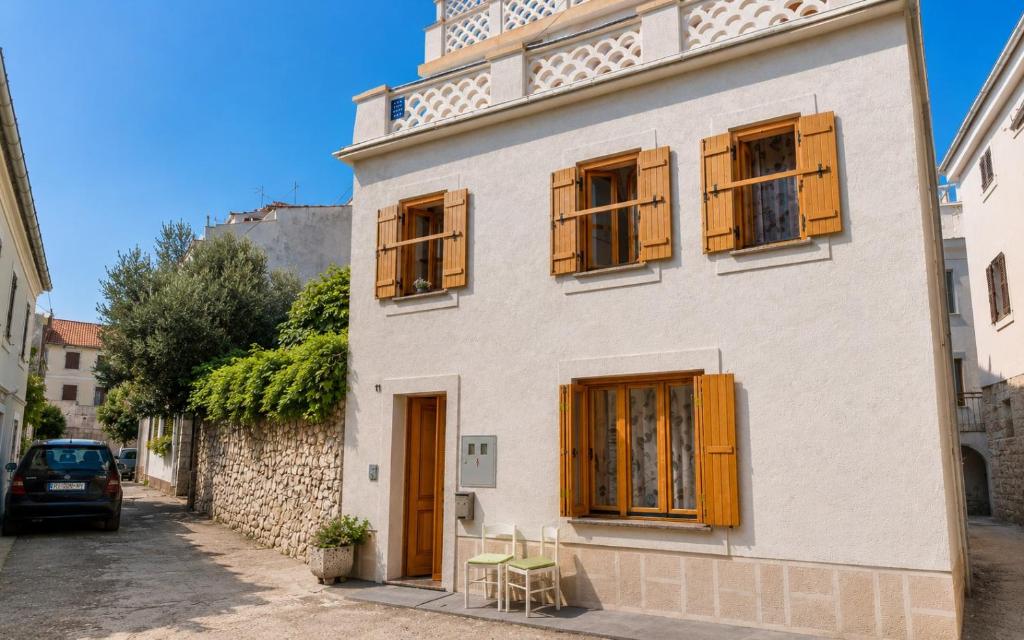 House Majoran in Historic Old Town