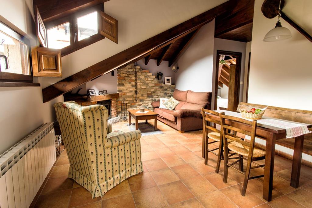 Apartamentos Rurales El Collaín de Campiellos - Apartamento De Penthouse
