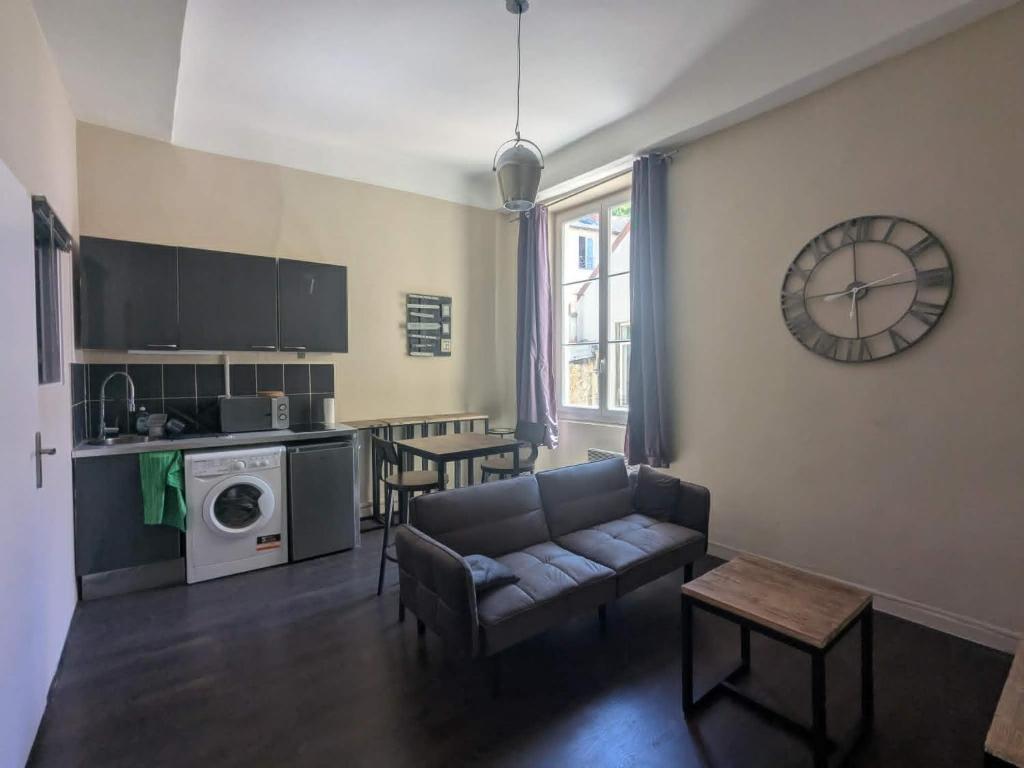 Cosy T2 Saxe Gambetta