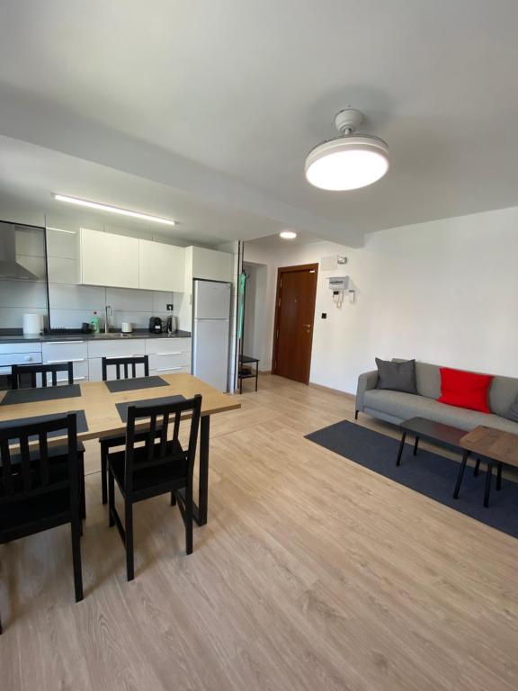 Beach & City Link Apartment