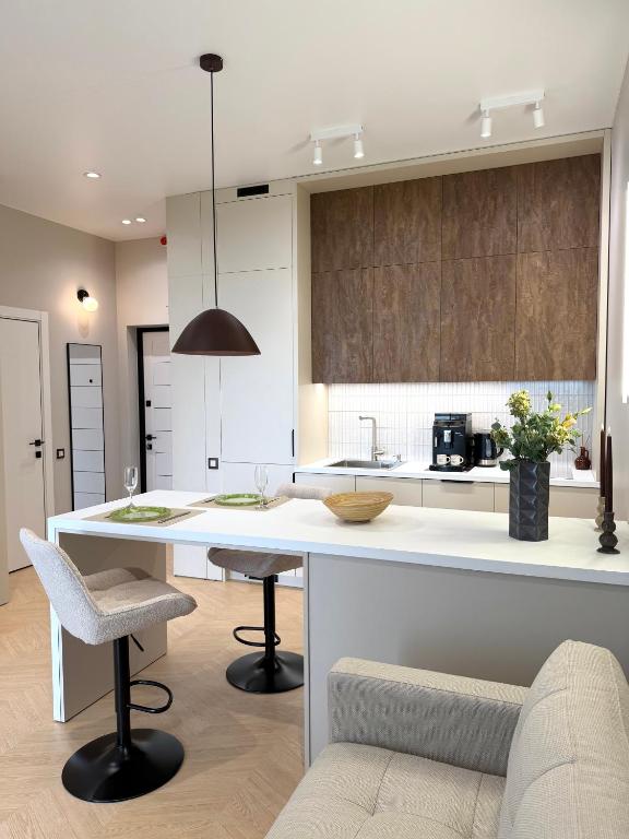 Luxury Apartment in Sourenge Residence City Center Coffee Machine фото 4
