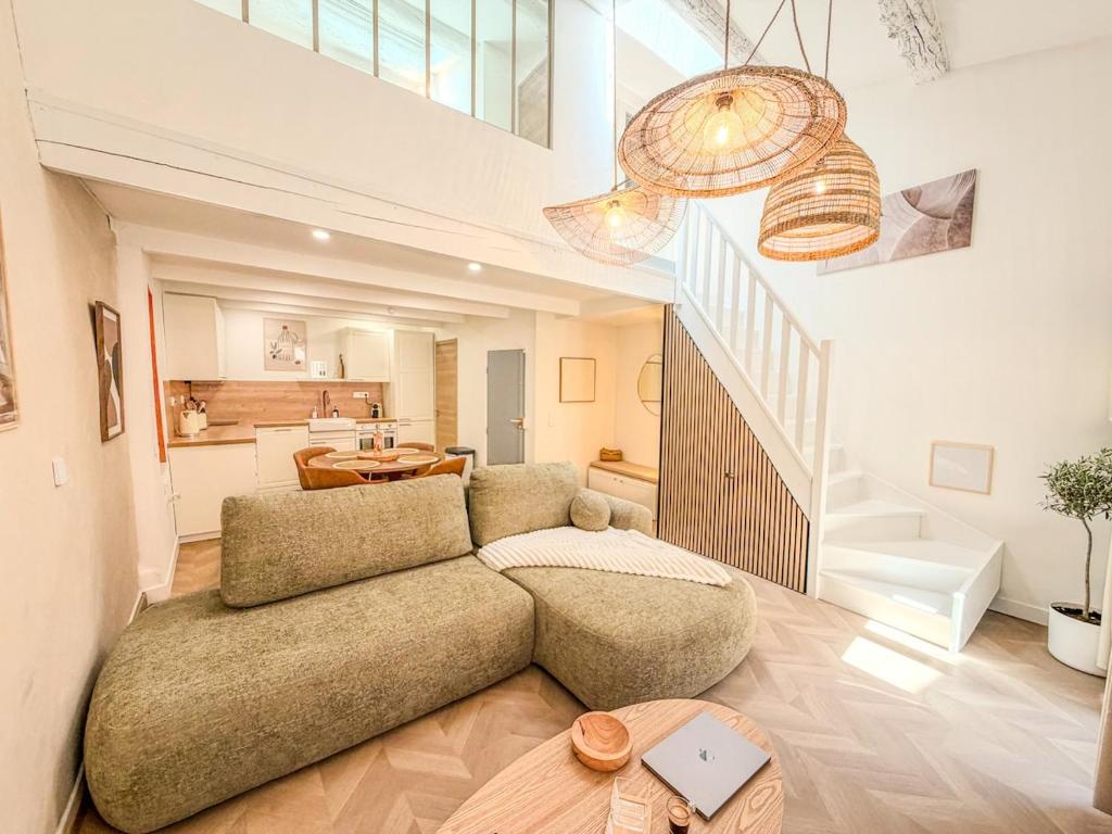 Duplex T3 neuf, 2 suites privées, Aix historique