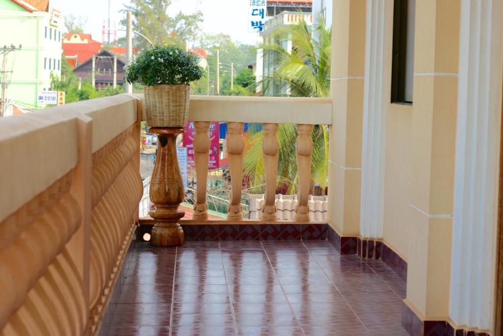 Balkón nebo terasa v ubytování Angkor Ruby Guesthouse