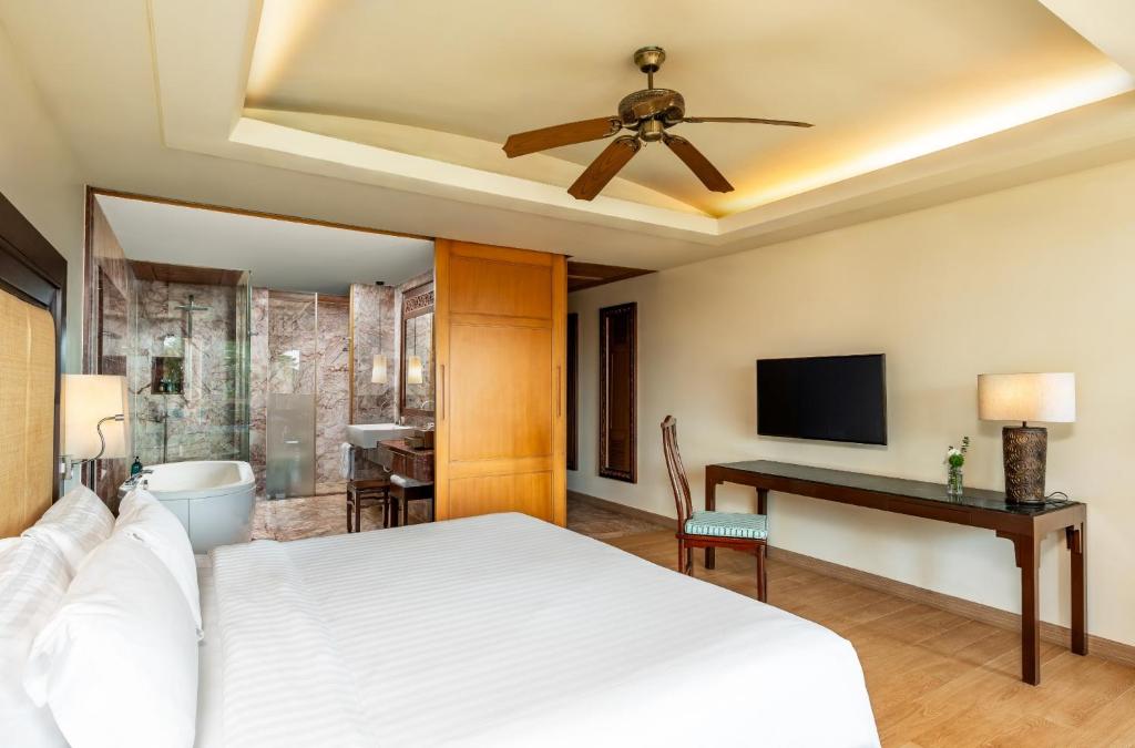 Centara Grand Beach Resort Phuket - Chambre De Luxe - Lit King-Size