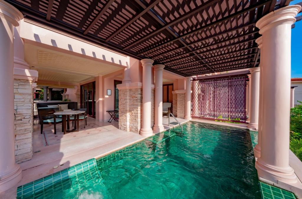 Centara Grand Beach Resort Phuket - 