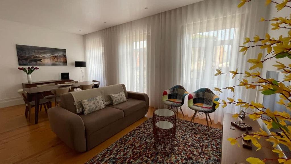 Downtown Apartment Porto by Liiiving