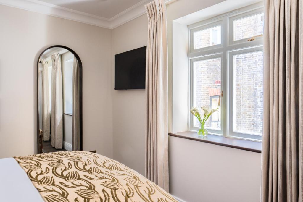 11 Cadogan Gardens and The Apartments by Iconic Luxury Hotels - 