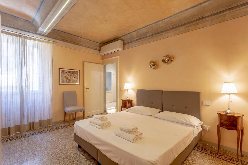 Sole Home Near Santa Maria Novella Square