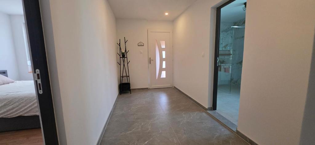 Logement calme avec jardin proche centre et gare – photo 11