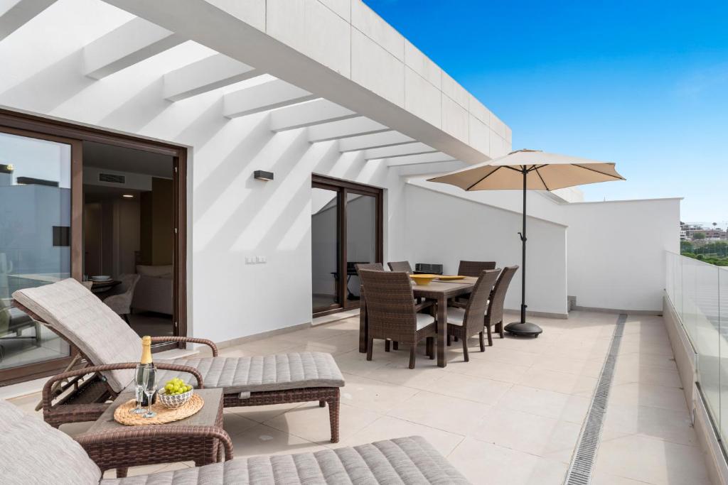 Bayside Rooftop Penthouse