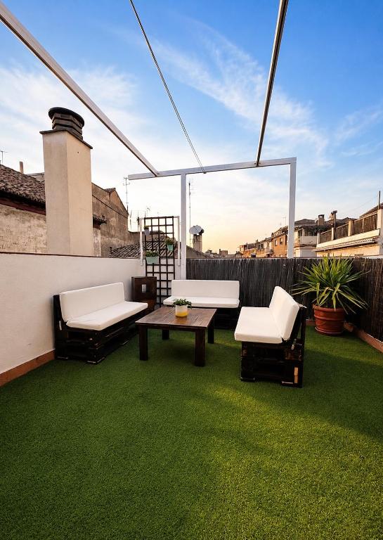 Local Granada Penthouse