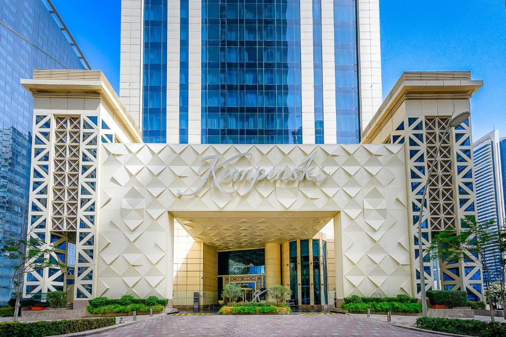 a rendering of the entrance to the emin hotel at Kempinski Residences & Suites, Doha in Doha