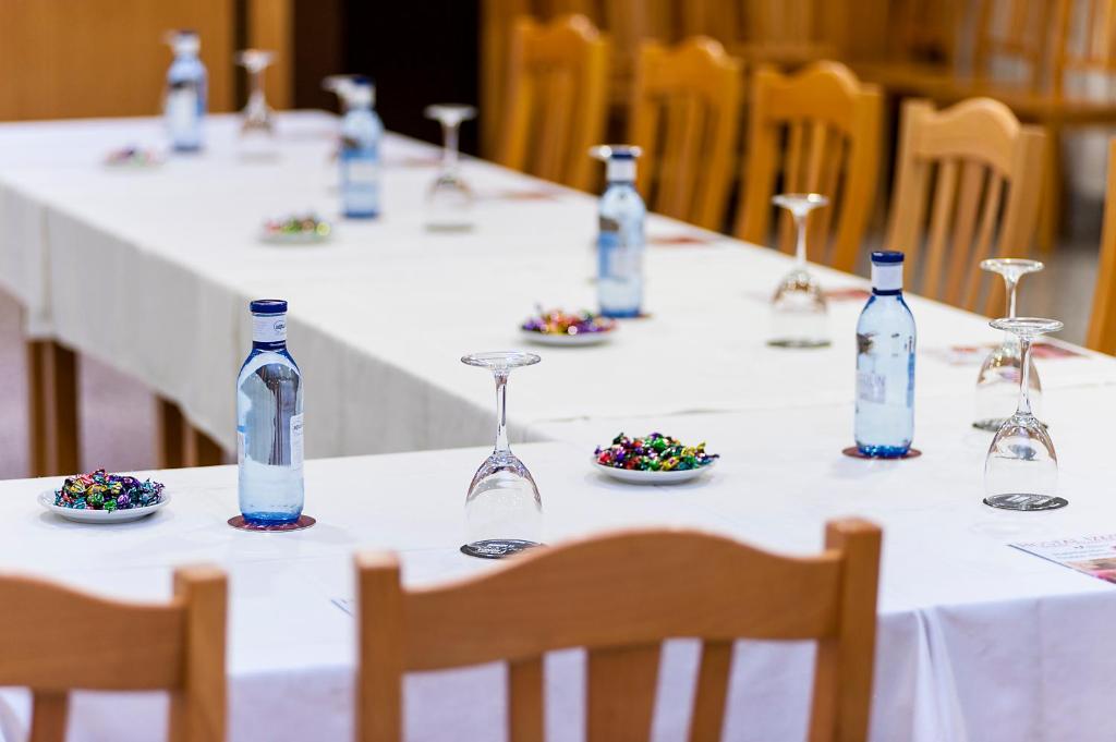 Nápoje v ubytování Iraipe Izaga Hostal