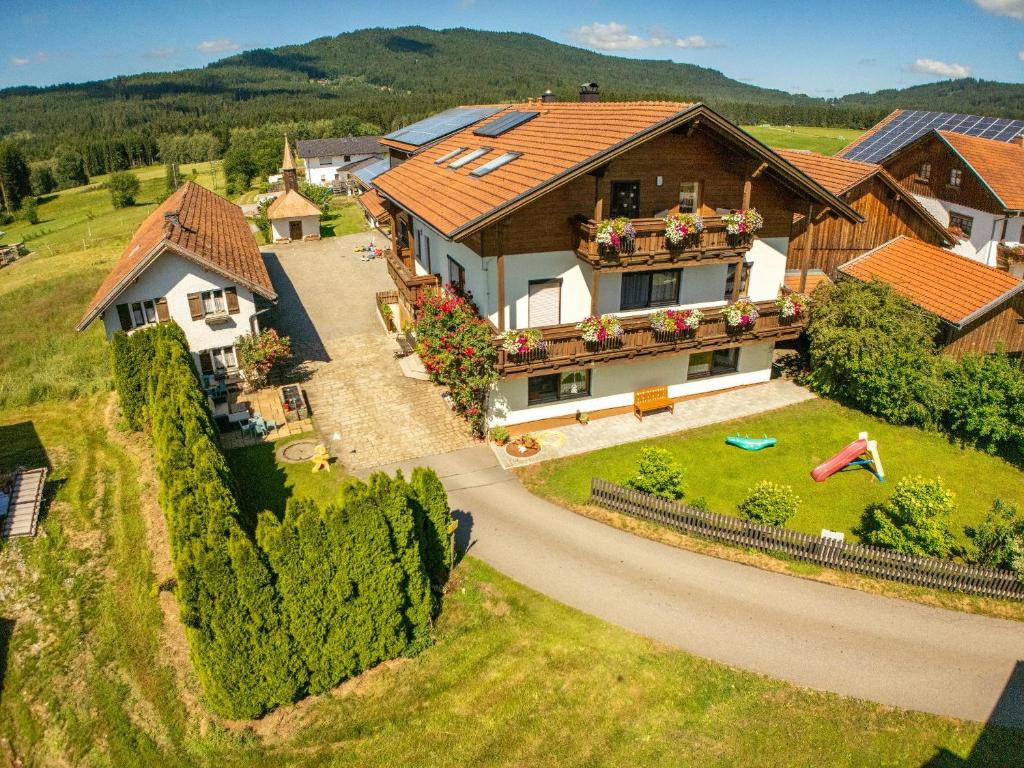an aerial view of a house with a road at Hans-Girgl-Hof in Langdorf