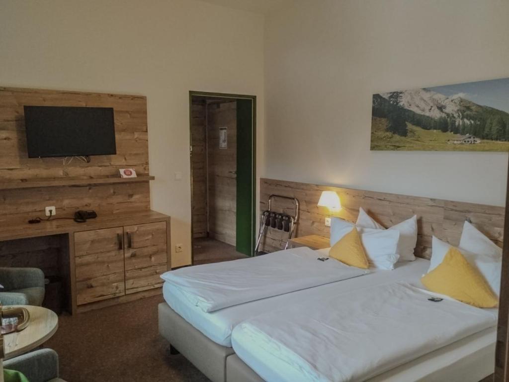 BSW Hotel Hubertus-Park - Camera Familiare Con Vista Giardino