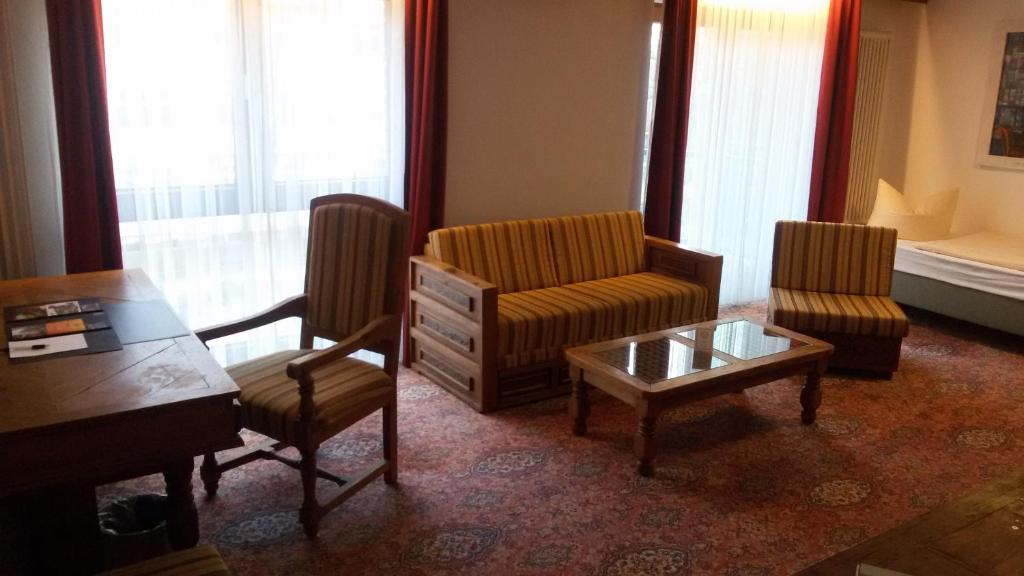 Posezení v ubytování Solitaire Hotel