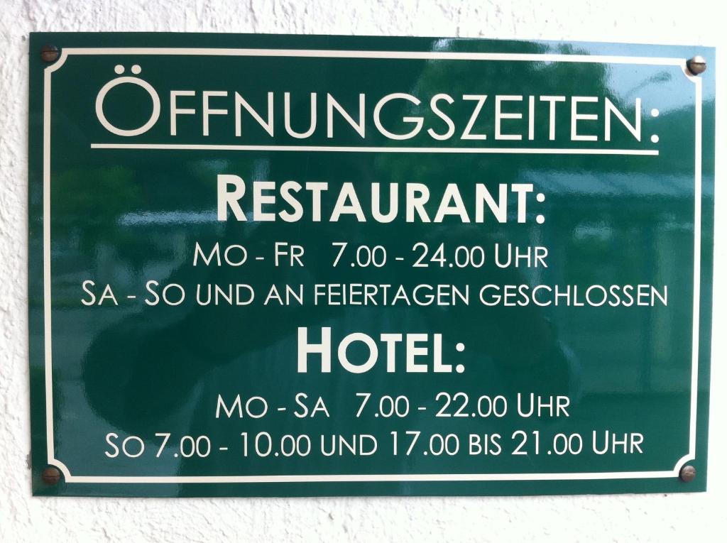 Certifikát, hodnocení, plakát nebo jiný dokument vystavený v ubytování Hotel Restaurant Rössle