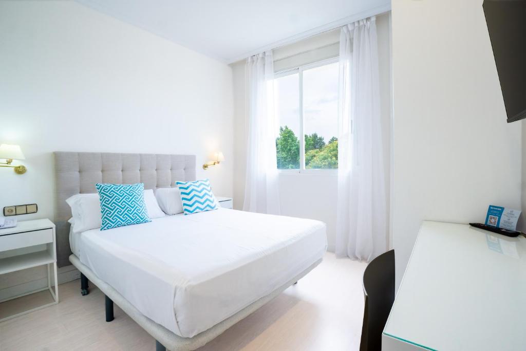 Checkin Valencia Ciscar - Standard Double Or Twin Room