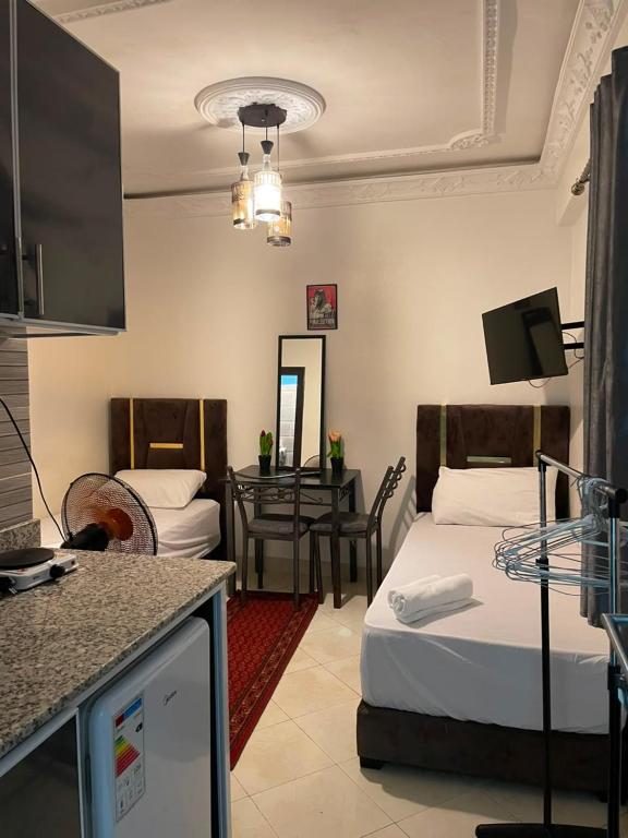 Gallery image of Corniche Escape - Modern1BR Studio in Tangier