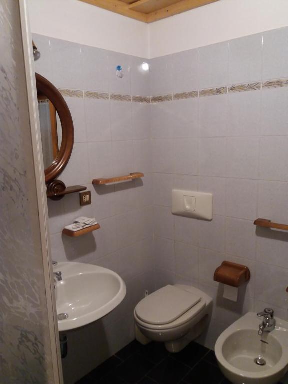 Koupelna v ubytování Locanda Da Pierina