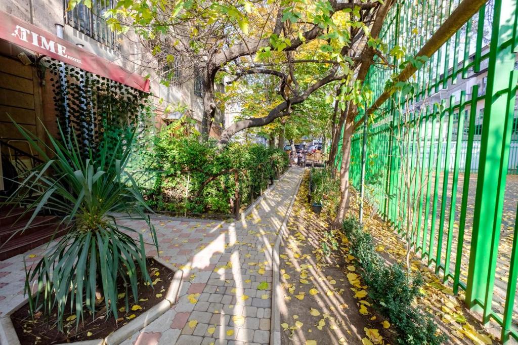 لابی و فضای عمومی Time Stay Hotel - تصویر ۵