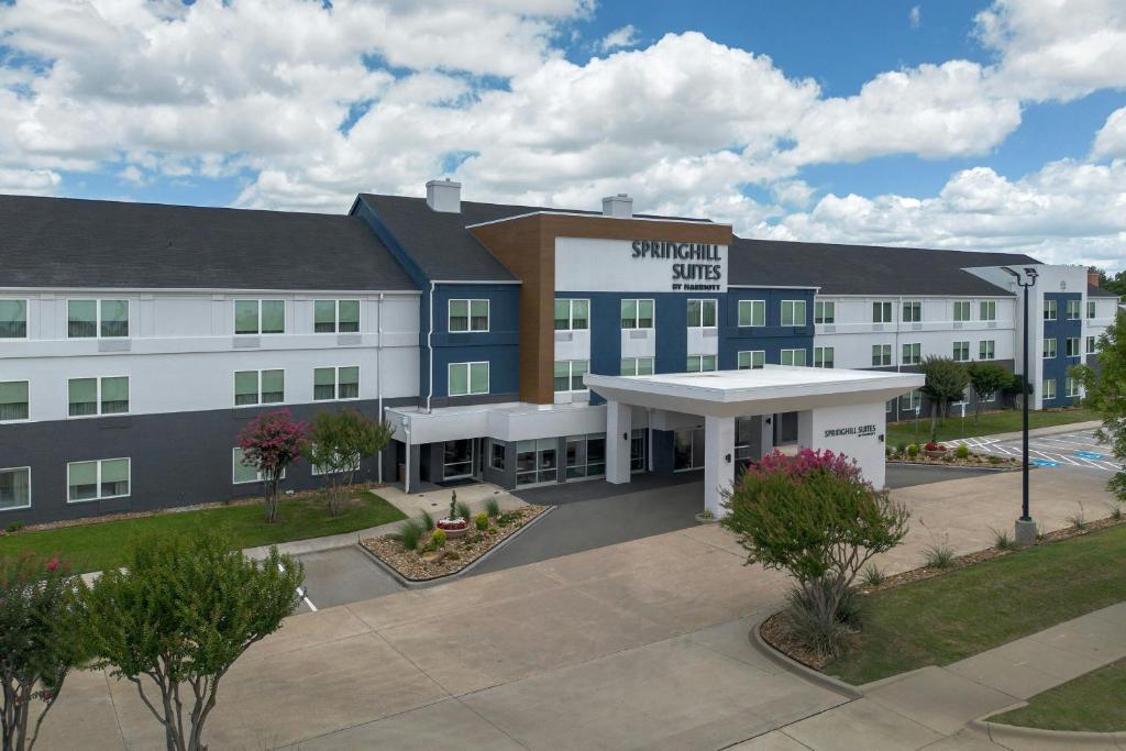 an aerial view of a hotel building at SpringHill Suites Dallas Arlington North in Arlington