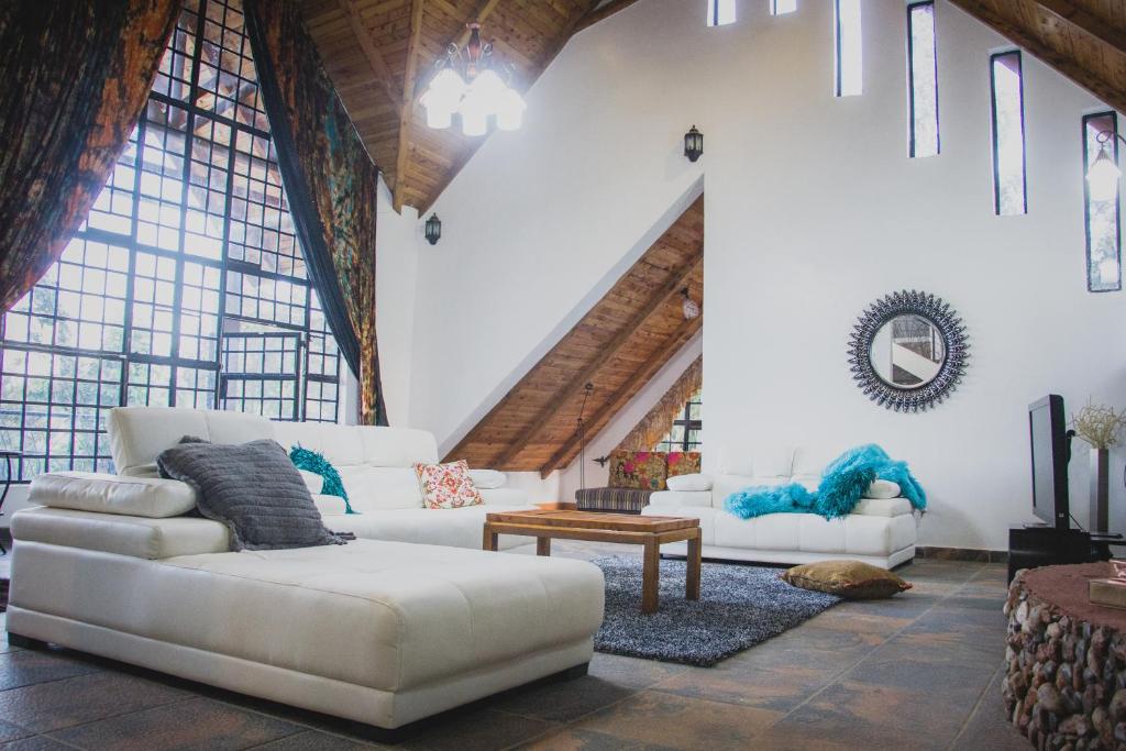 Posezení v ubytování Runda Lofts