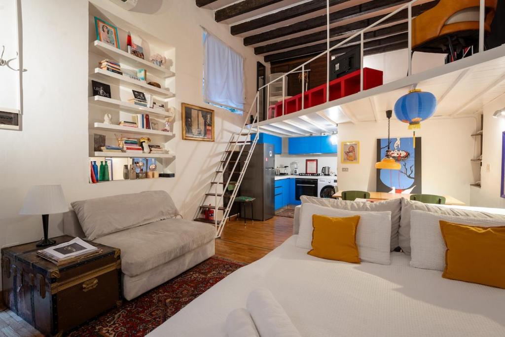 Modern Loft in NoLo 15 min Duomo by Metro