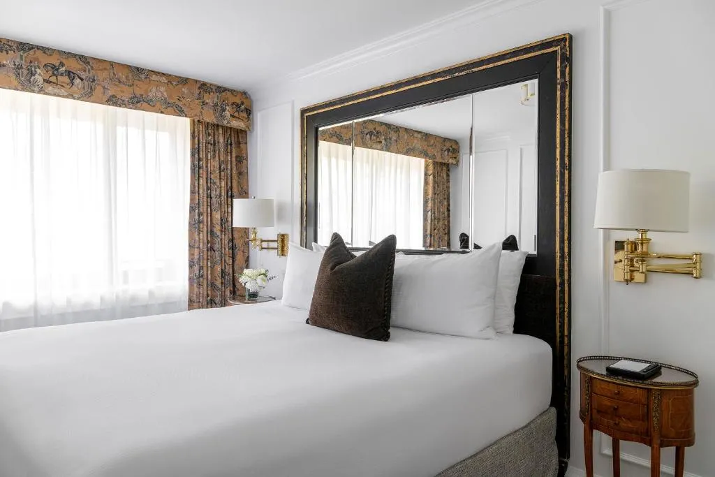 Deluxe Suite - Jacuzzi