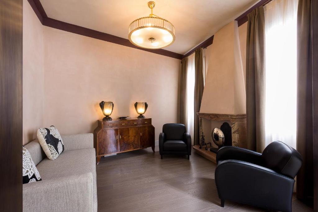 Hotel Liassidi Palace - Wellness Suite - Separate Building