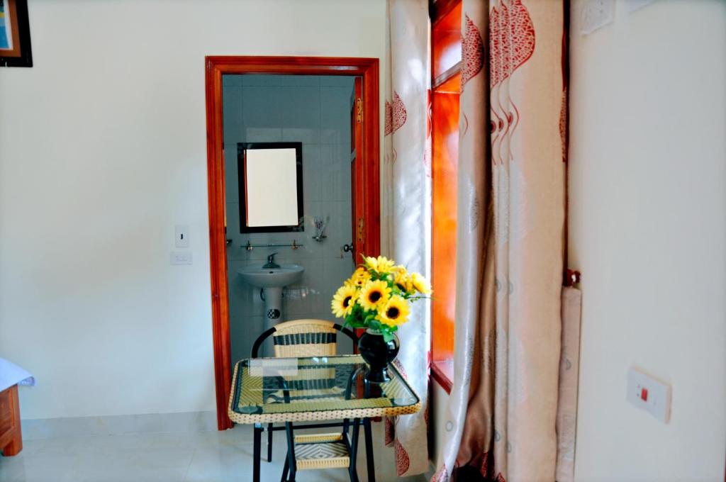 Tam Coc Family Hotel - 11