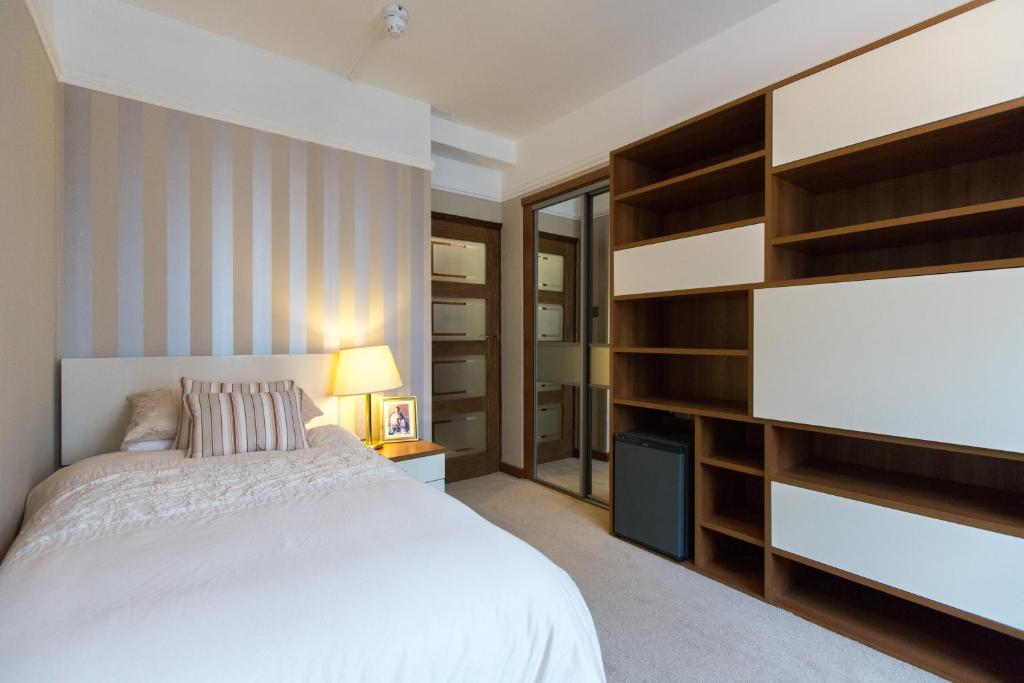 Photo from Vincent House London Residence in Kensington and Chelsea, London, United Kingdom