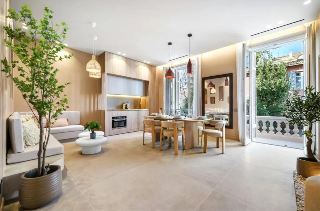 Bright calm apartment Center of Cannes