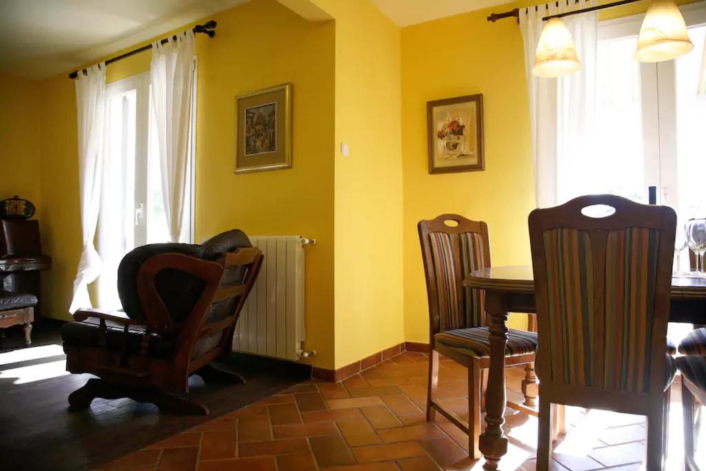 Posezení v ubytování Apartment Ema