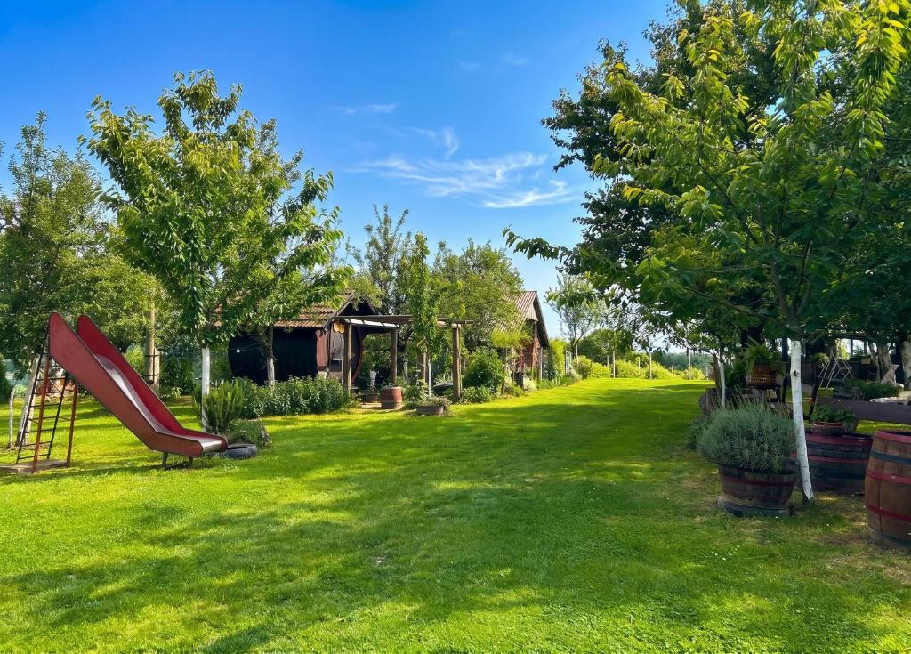 Comfortable Bungalow in Kutina with Private Garden