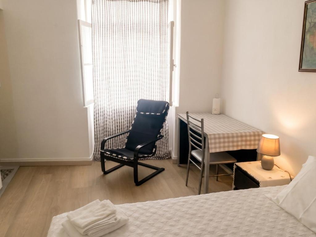 Charming studio in Funchal 20 m² with sunny terrace