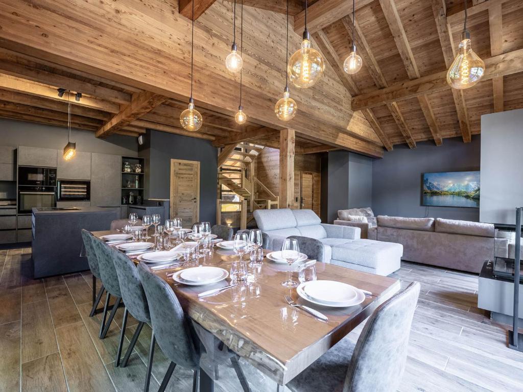Chalet moderne et confortable avec jardin à Morzine