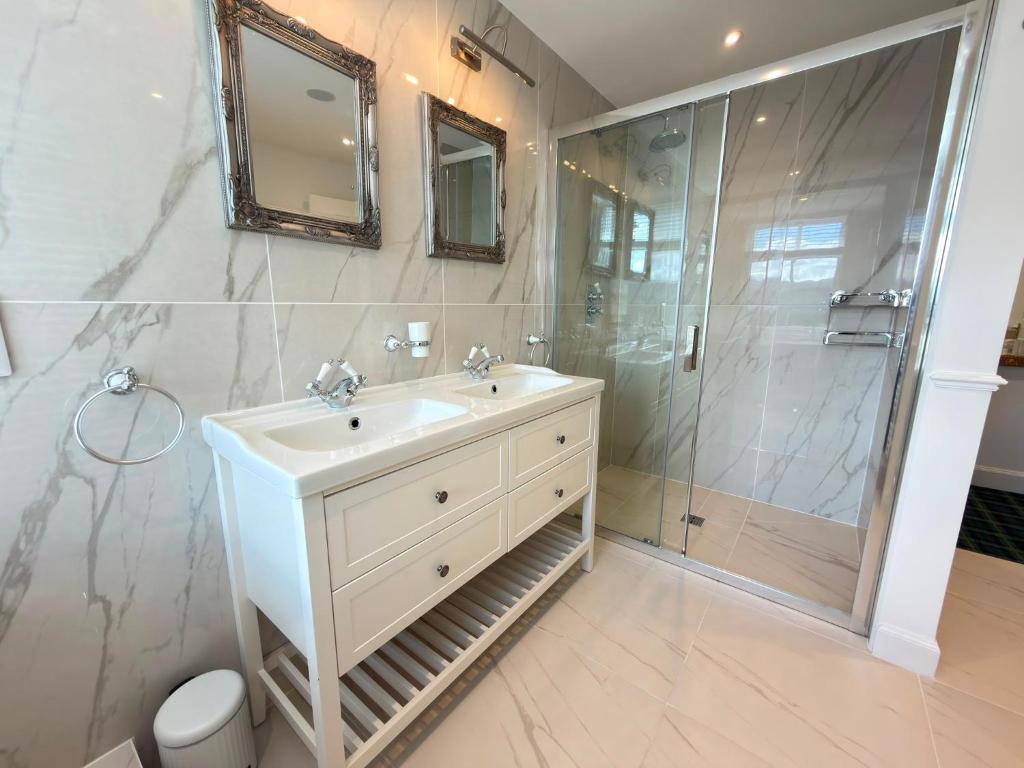 Grant Arms Hotel - Executive Suite