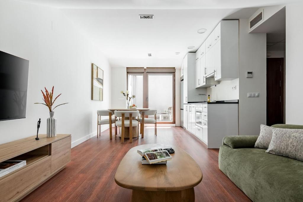 Charming penthouse in a prime location