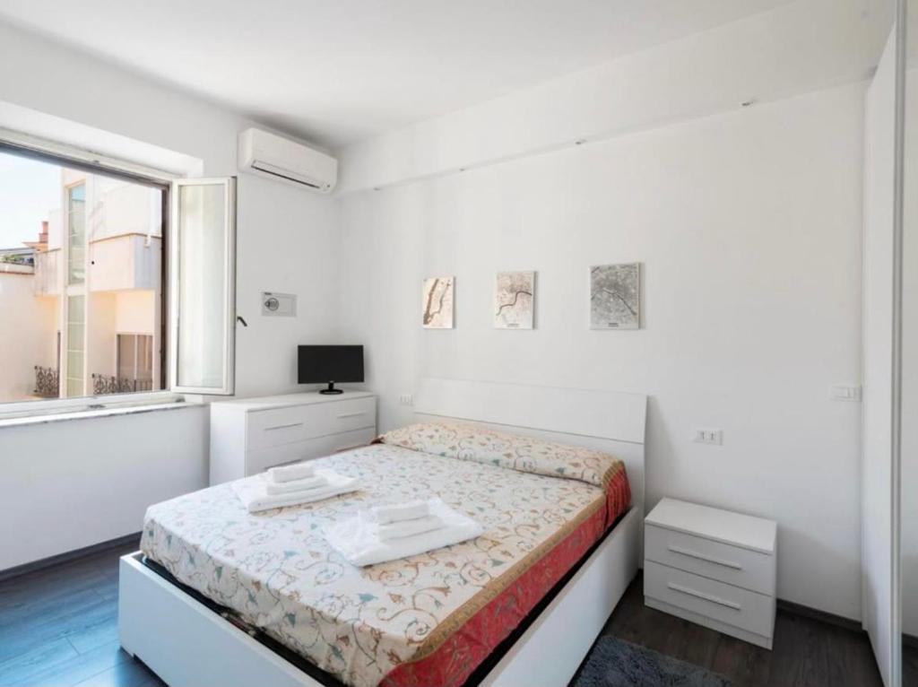 Elegant Apartment Steps from the Vatican Museums