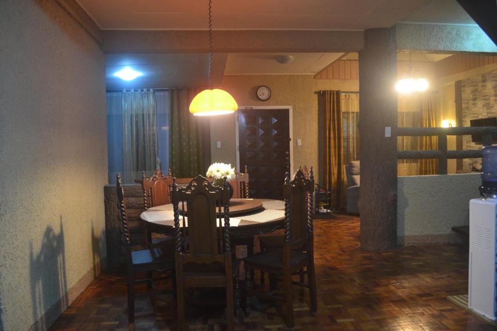 Kuchyň nebo kuchyňský kout v ubytování Zya 3BR A-House