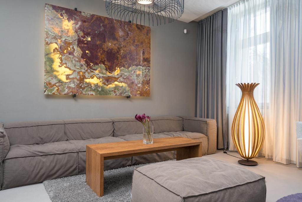 Posezení v ubytování Fairhotel