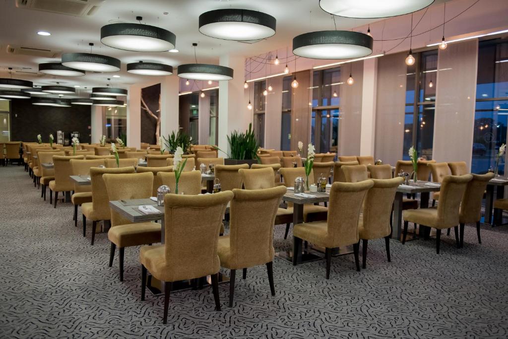 Restaurace v ubytování Haston City Hotel
